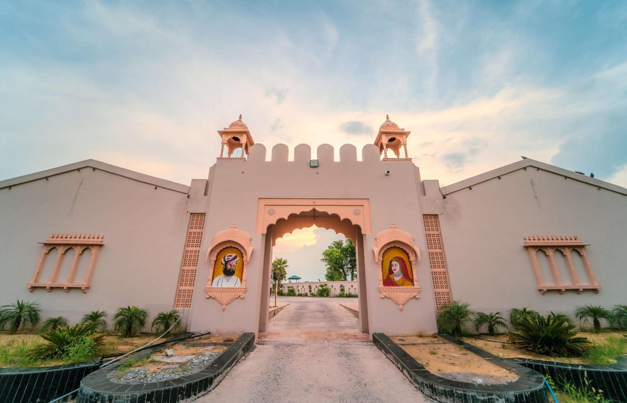 Sanskriti Fort By Elite Hotel Naorangdesar Bagian luar foto